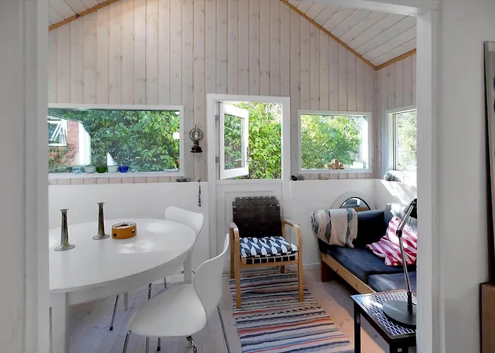 12299-sjaellands-odde-engvibevej-4 *